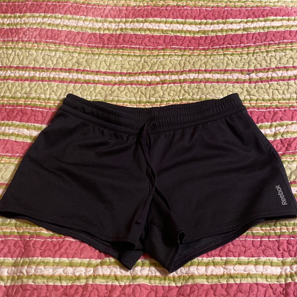 Woman’s medium shorts